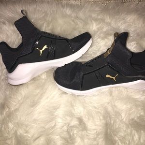 PUMA FIERCE women’s sneaker